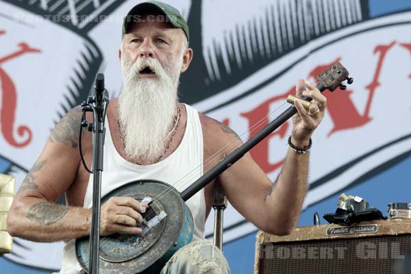 SEASICK STEVE - 2015-07-04 - BELFORT - Presqu'ile du Malsaucy - 